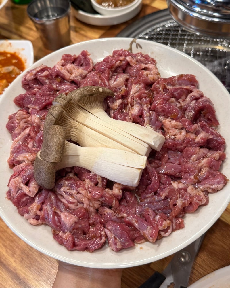 [부산 수영] 갈매기살 맛집 추천, 쫄깃한 식감이 좋은“수영 갈매기”