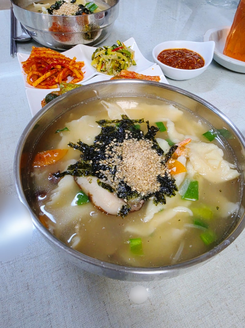 비오는날은 수제비죠 쫄깃한 수제비반죽 만들기