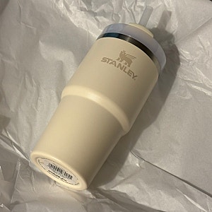 스탠리 텀블러 퀜처 H2.0 플로우스테이트 591ml 크림 내돈내산 사용 리뷰