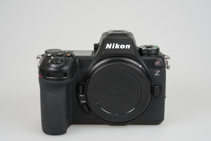 [거성카메라] 니콘 미러리스 Z6 III 바디 + Z 24-70mm F4 S 렌즈 중고 입고
