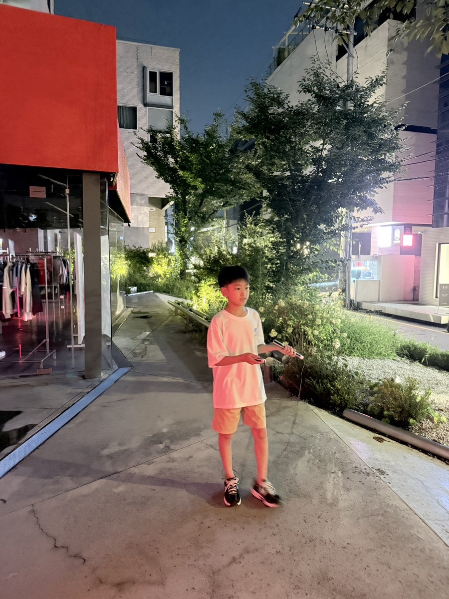 오프닝 사진 3