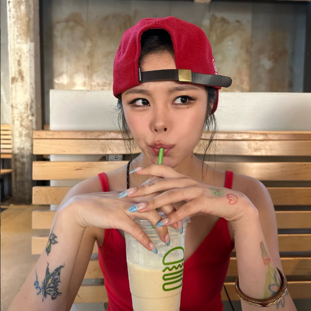 마마무 휘인 나이 키 상세 프로필과 몸매보다 눈길 가는 타투 총정리