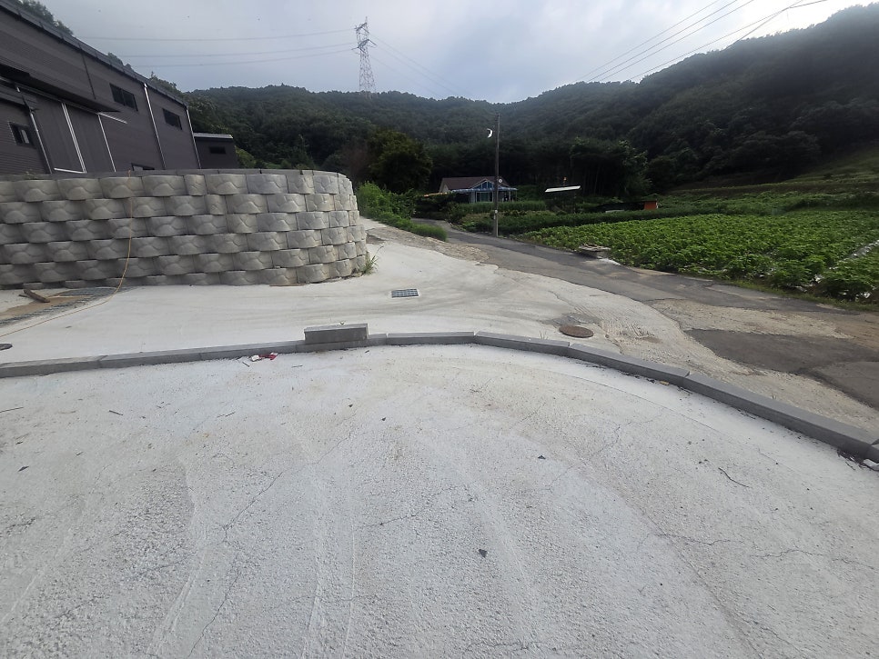 충남 아산 신축 창고 휀스 펜스 설치 메쉬휀스 앙카타입 완벽 시공