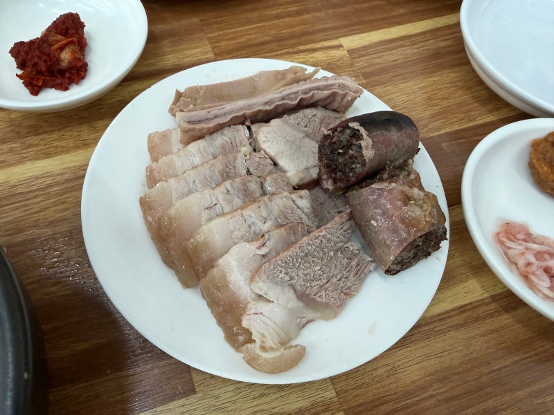 토성동 맛집 신창국밥 본점 이재용 회장도 성시경도 다녀간 부산을 대표하는 또 다른 노포 ....