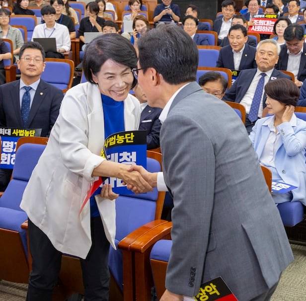 김민석, 청년 <b>최고위원</b> 지명... 친청 3명 "절차 무시" 반발