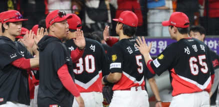 [KIA 타이거즈] 극적인 10-6 대역전승! 5연승 달리고 단독 3위 등극… ....