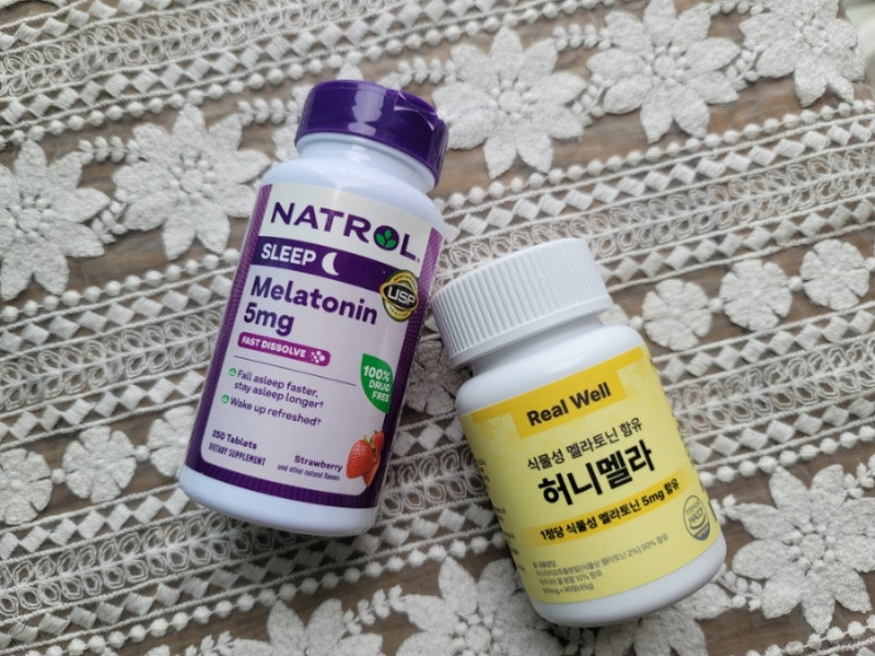 불면증 멜라토닌 복용 후기｜잠이 안 올 때 효과와 주의사항