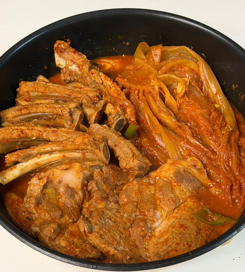 다 넣고 끓이기만 하면 끝! :: 등갈비 김치찜 환상 레시피, 모든 고기 가능
