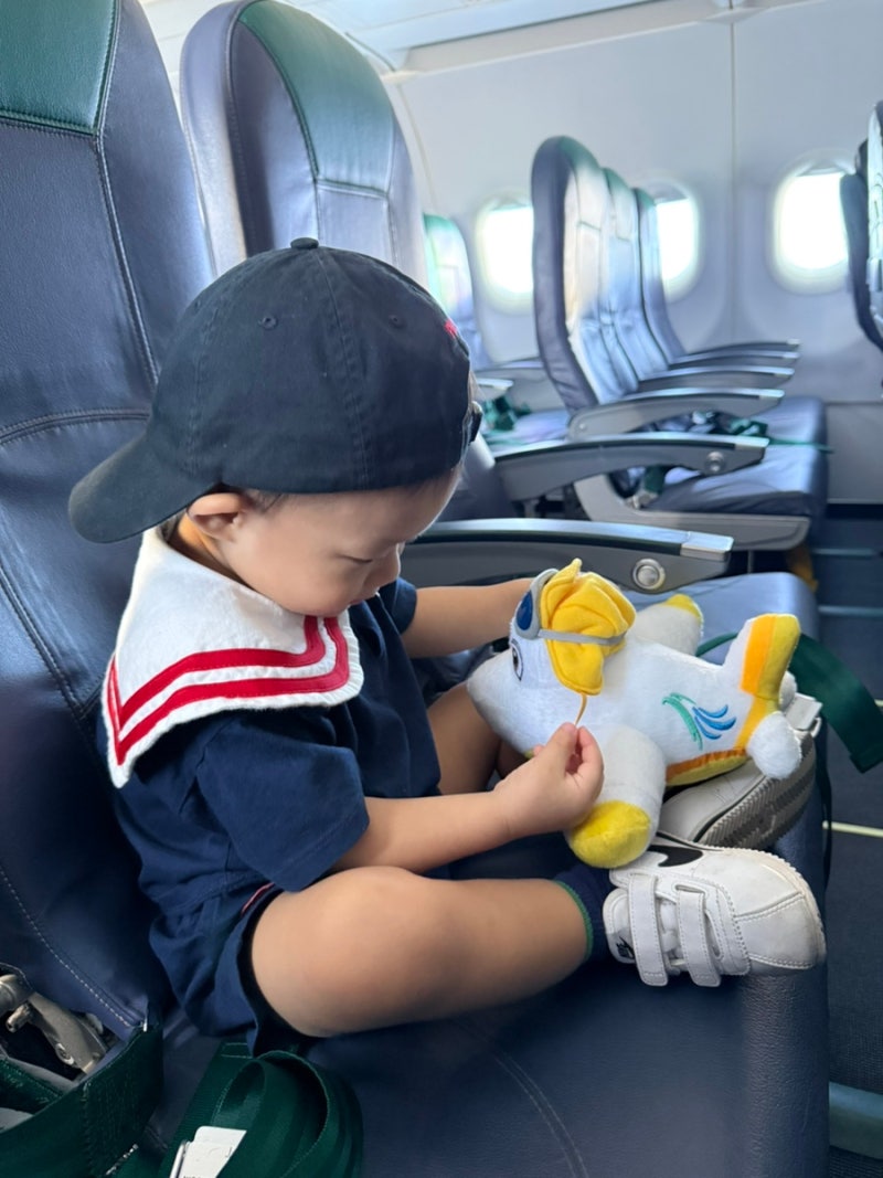 태국 방콕 수완나품 공항 도착하면 해야 할 것! 트래블로그 환전부터 AIS 유심 구매까지 ✈️