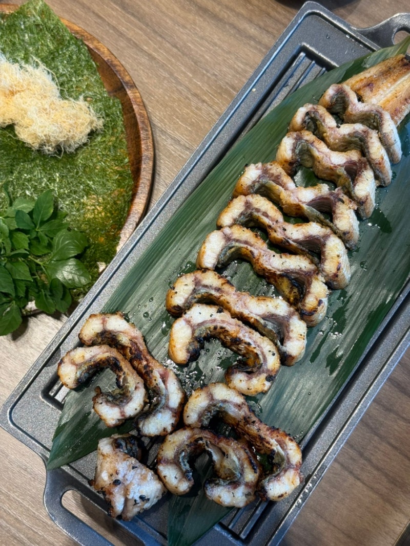 부산 명지 오션뷰 맛집| 장어구이 맛집 겉바속촉 끝판왕! 일백풍천민물장어 명지직영점 찐후....
