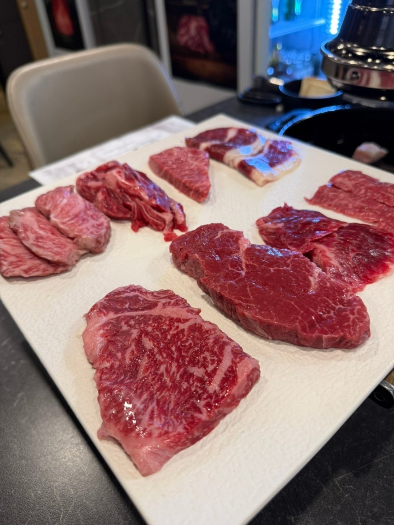 마장동소고기 오마카세 맛집, 한우드림 신사점 실속코스 예약 및 콜키지 정보