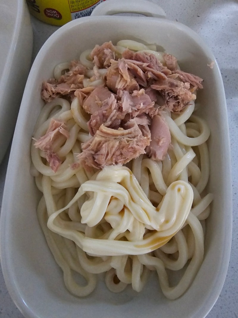 노브랜드 우동 사리면 요리 성시경님 참치 비빔우동 초간단 레시피