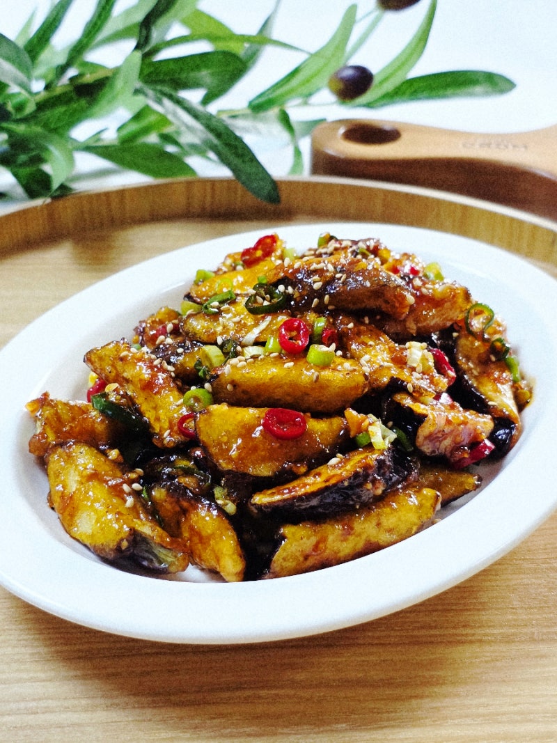 가지 싫어하는 사람 다 모이세요! 고기 탕수육보다 맛있는 가지탕수육 요리 만들기