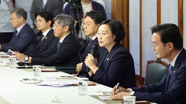 <b>김민석</b> 첫 고위당정 23일 개최, ‘<b>비거주 1주택</b> 증세’·장특공제 축....