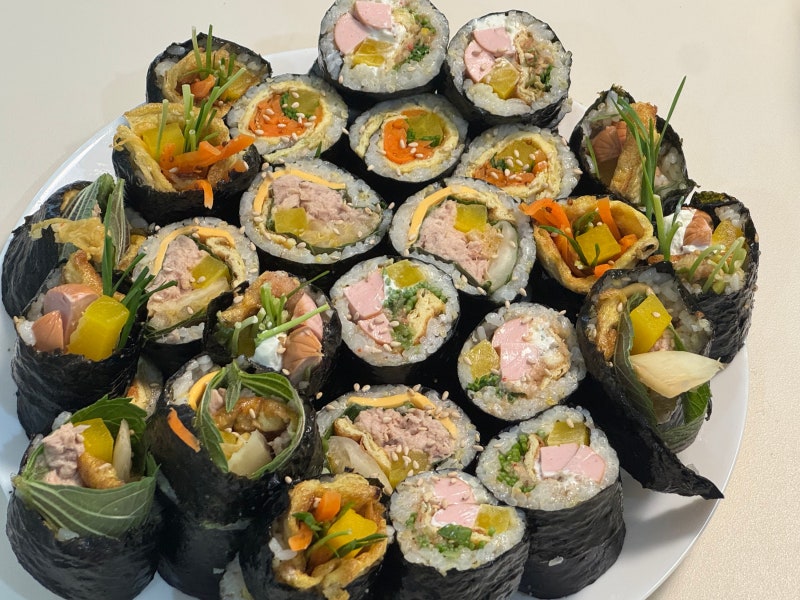 [일상] 집김밥 속재료 조합 추천 | 당근라페·참치오이·다이어트 묵은지 김밥 모음