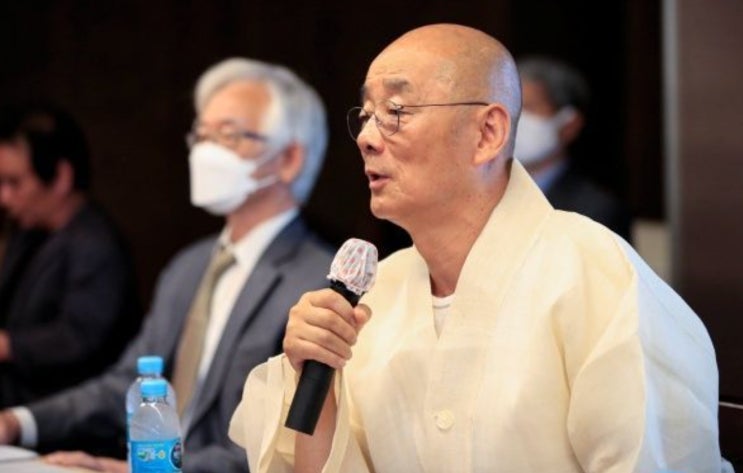전 봉은사 주지 <b>명진스님 입적</b>, 제주 프리다이빙 중 사고…민주화·....