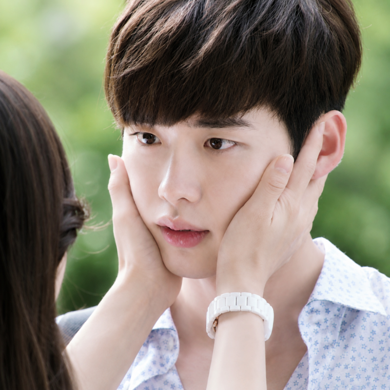 The Older Woman-Younger Man Romance Drama That Made Lee Jong-suk a Youth Star, Why Ratings Rose to 24%