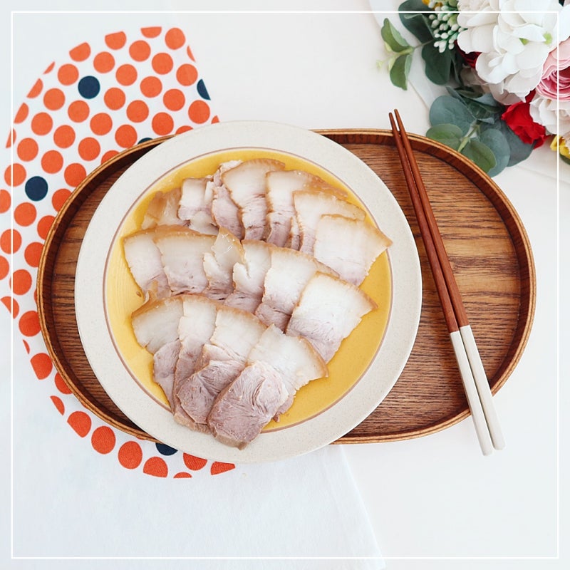 돼지고기 앞다리살 수육 삶는법 된장 넣어 맛있게 보쌈 만들기
