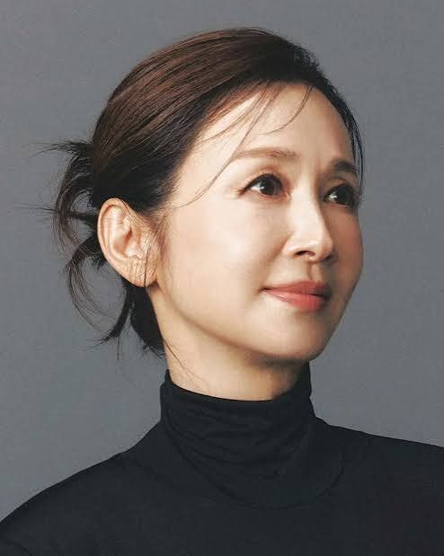 “결혼 37년째인데도 여전히…” 유동근과 장수부부로 사는 61세 배우 전인화의 근황 글 작성