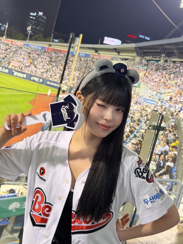 규진 두산베어스 시구 직관 & 야구선수들 싸인받기