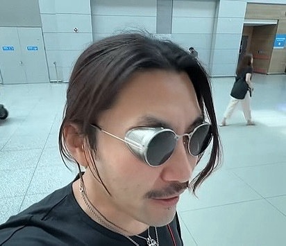 누가 이런 걸 쓰나 했더니... 노홍철이 착용한 10만원대 선글라스