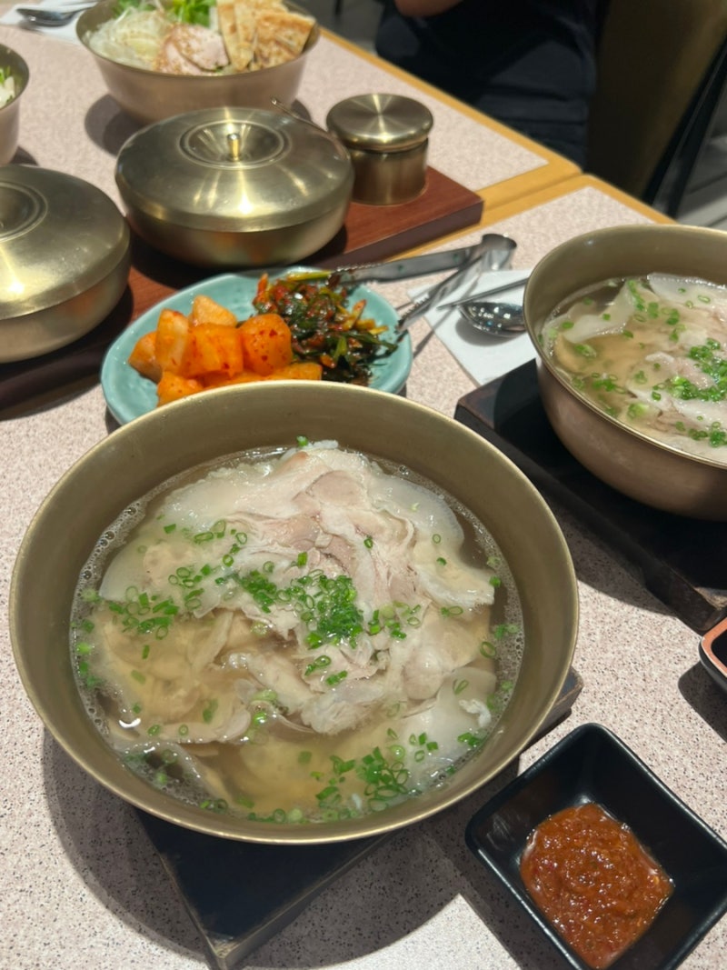 여의도 더현대 서울 맛집 "공탕"ㅣ깔끔하고 정갈한 곰탕 식당ㅣ더현대 서울 한식당 추천 ♡