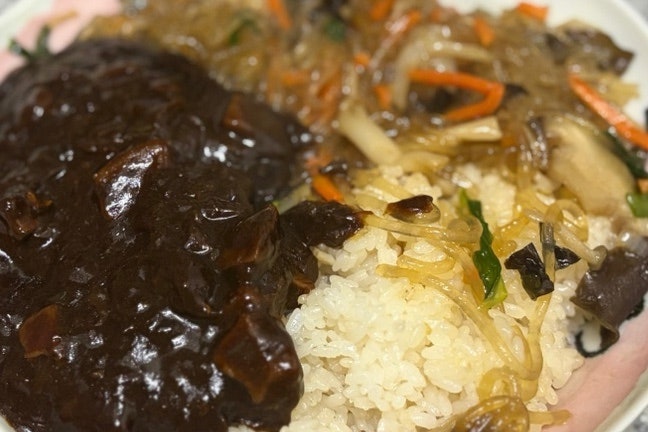 간단 잡채밥 한그릇요리 | 비비고 잡채와 차오차이 간짜장소스로 쉽고 간단한 자취 요리