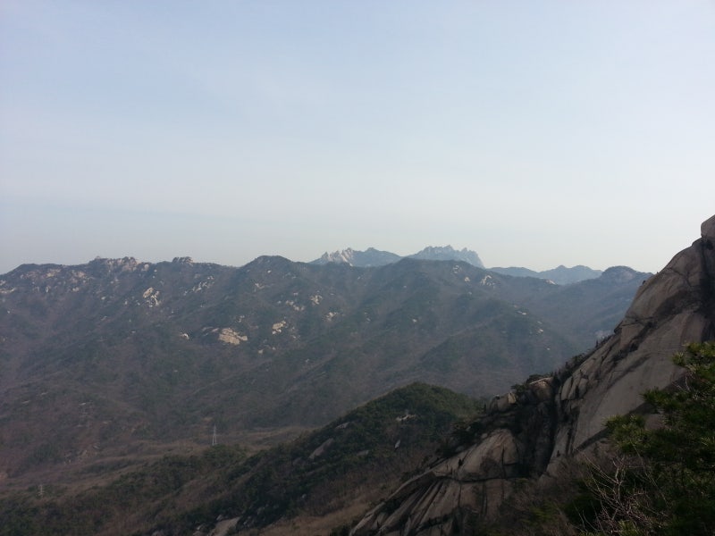 [북한산 숨은벽] 역동적인 암릉미를 자랑하는 숨은벽 능선 - 백운대 - 도선사 하산 코스 산행....