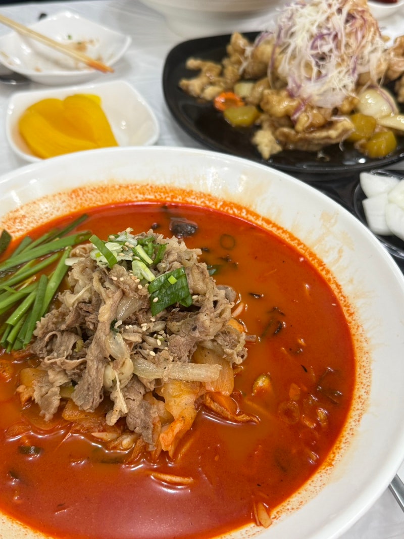 속초 현지인 추천 맛집! 짬뽕·간짜장 대존맛, 특히 간짜장은 원탑인 '3촌짬뽕'
