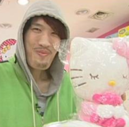 <b>최홍만</b>, 헬로키티 가득한 침실 <b>공개</b>...이정도면 커밍아웃!?(전참시 ....