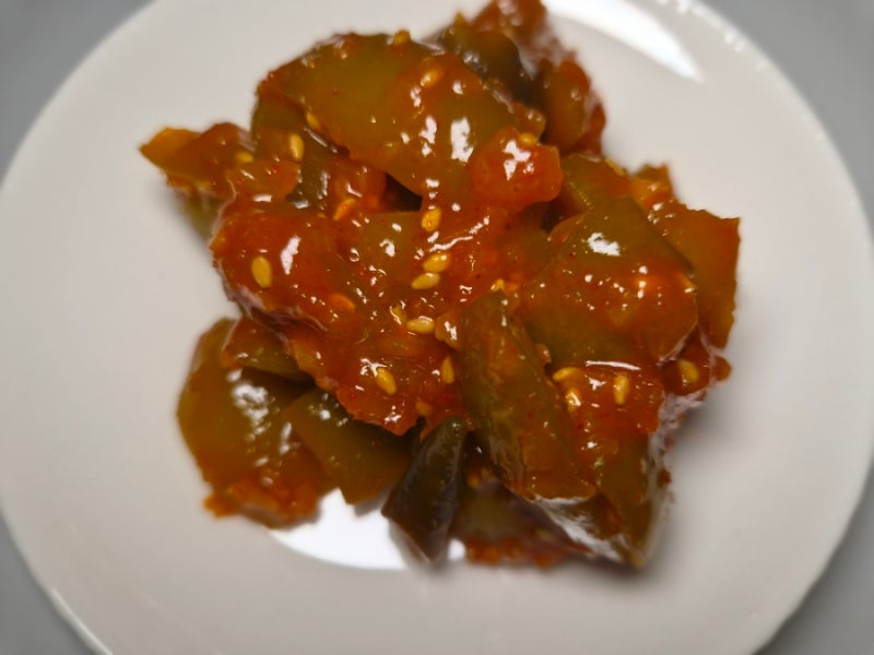 여름 밑반찬 새콤한 매실장아찌 맛있게 무치는 법 간단한 밑반찬 레시피