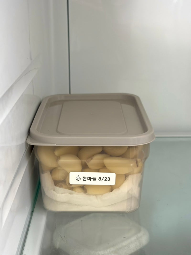 깐마늘 오래 보관하는 방법, '이것' 하나 깔아주세요