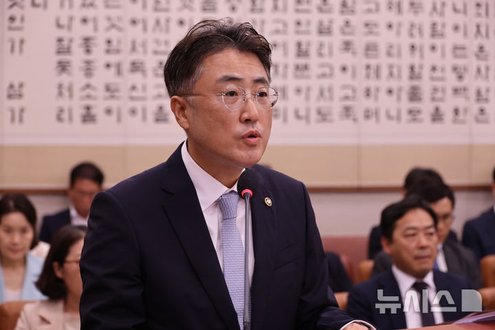 이진수 법무부 차관 프로필 고향 학교 이력 경력 장관 직무대행 검찰 검사 출신 법사위