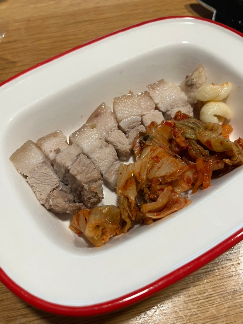 간단한 보쌈 만들기 성시경 미원 수육 레시피 약불 한시간 남은 수육 보관방법 냉장 냉동 야....