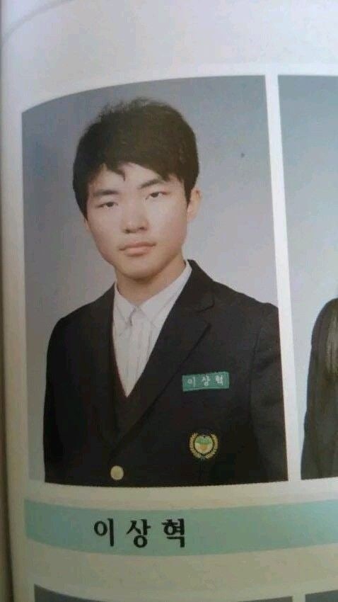 "백지수표 거절한 연봉의 비밀?" <b>페이커 이상혁</b> 나이·집·예능 속 반....