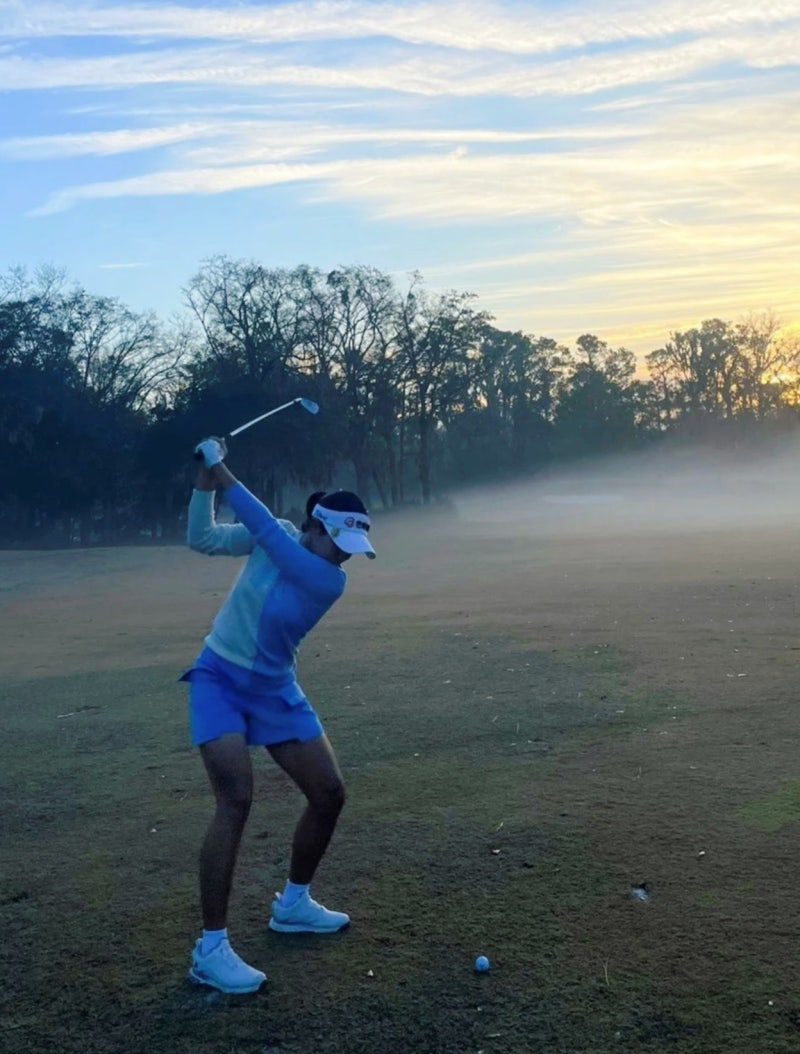 김민주 프로 KLPGA 챔피언십 공동 3위, 시즌 첫 승 가능할까