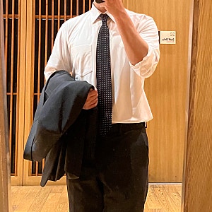 가성비 남자 경조사 와이셔츠! 유니클로 슈퍼논아이론 저지 셔츠 화이트 L 사이즈 리뷰