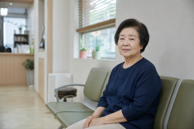국가유공자 유족의 위탁병원 이용 연령이 75세에서 65세로 내려갑니다, 다만 오늘 병원에 가....