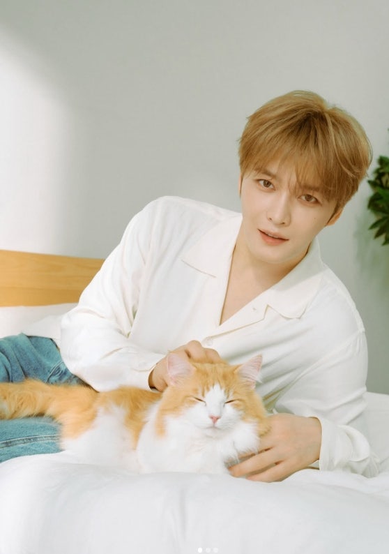 “견뎌준 팬들과 함께 만든 기적” 김재중, 18년 만에 다시 선 ‘뮤직뱅크’의 진짜 의미