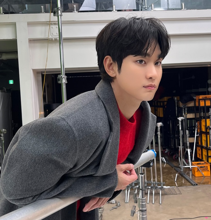배우 김수현 프로필 총정리! 나이 키 MBTI 신작 근황까지