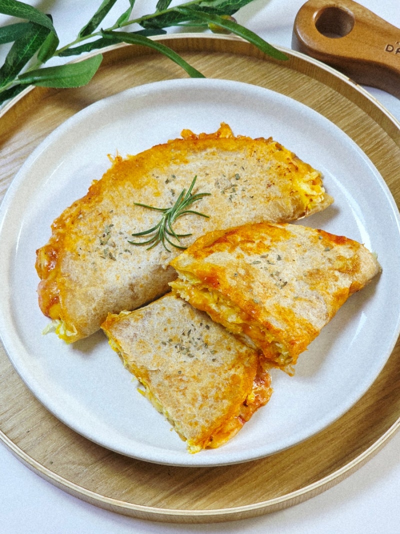 살찔까 빵 참았다면 이렇게 드시면 돼요! 양배추 계란 원팬 또띠아 토스트 만들기(브런치)