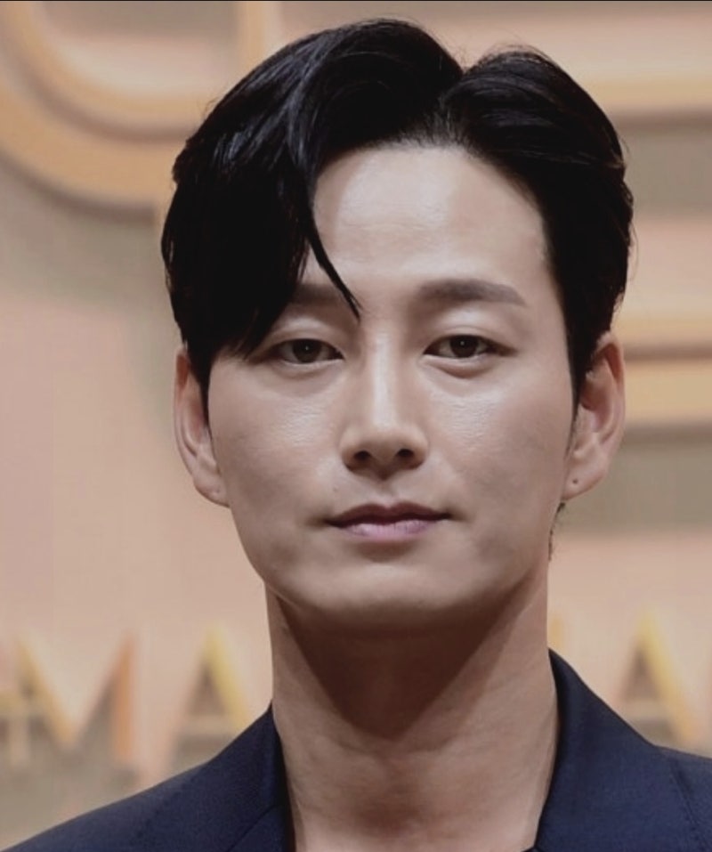 대본유출로 시끌,간만에 사극? 2026 11월 기대작 문무 이현욱 박성웅 김강우