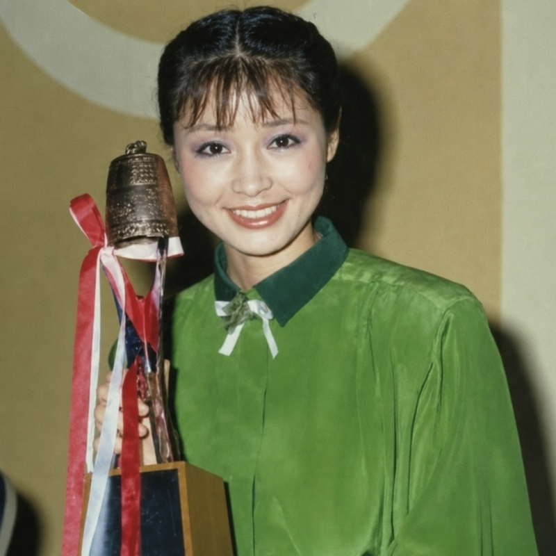 연예부 기자와 사생활 스캔들, '변강쇠 희로인' 톱스타의 돌연 미국행..14년 만에 돌아온 66세 ....