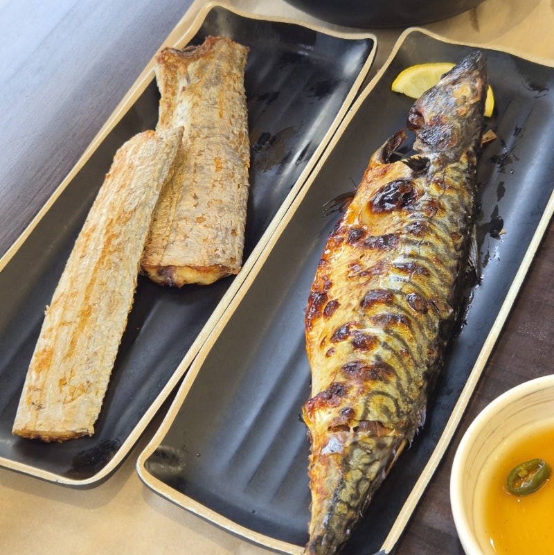 부산 동래 맛집 아이랑 가기 좋은 부산에 뜬 고등어 동래롯백점