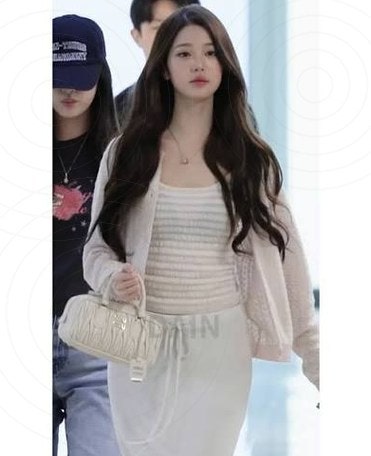 아이브 장원영 공항패션, '황금비율' 또 터졌다…팬들이 계산해낸 충격적 수치