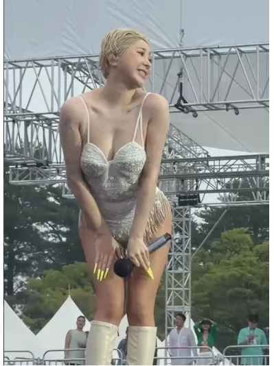 <b>서인영 워터밤</b> 총정리｜46kg 만들려고 팔뚝 <b>지방흡입</b>까지…파격 바....