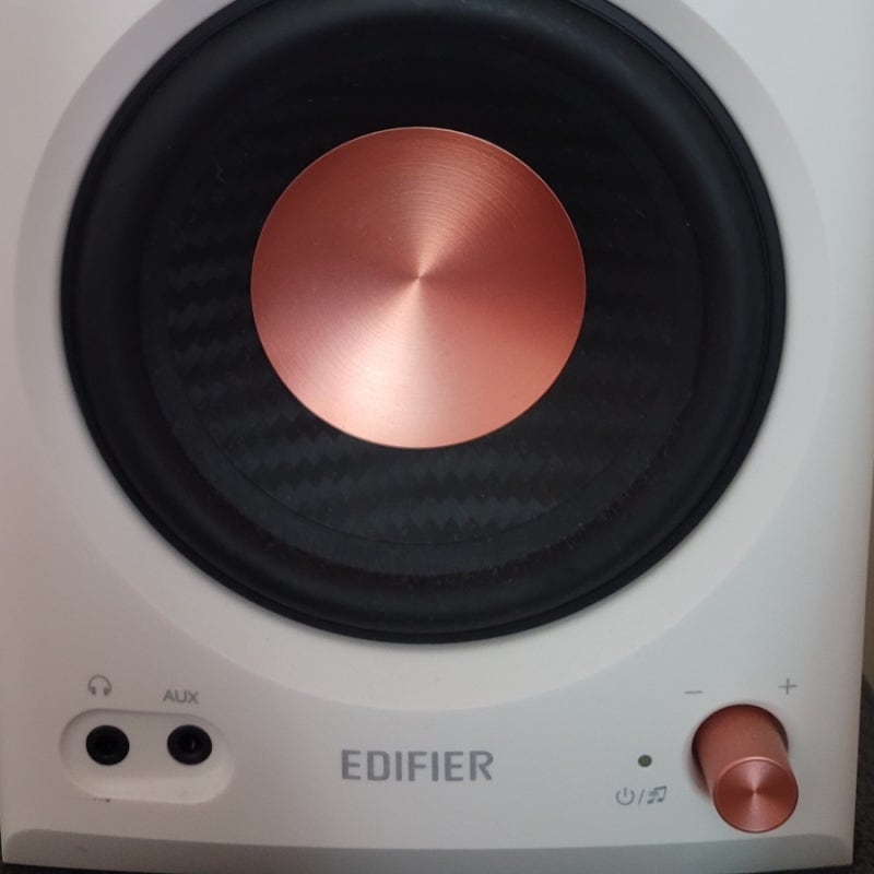 에디파이어 MR4 MKII 이 가격에 이 스팩이면 그냥 무조건 사야 하는 스피커