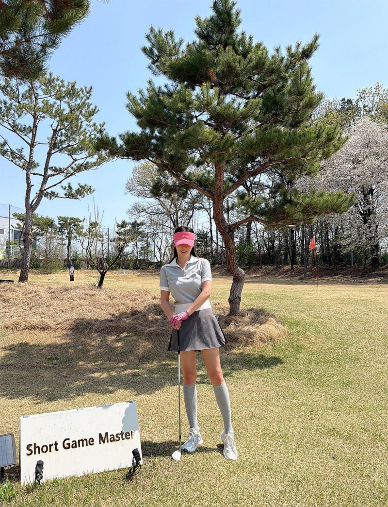 여성 골프 치마바지 추천! 필드와 데일리룩 모두 예쁜 가을 절개 플레어 치마바지 ⛳️