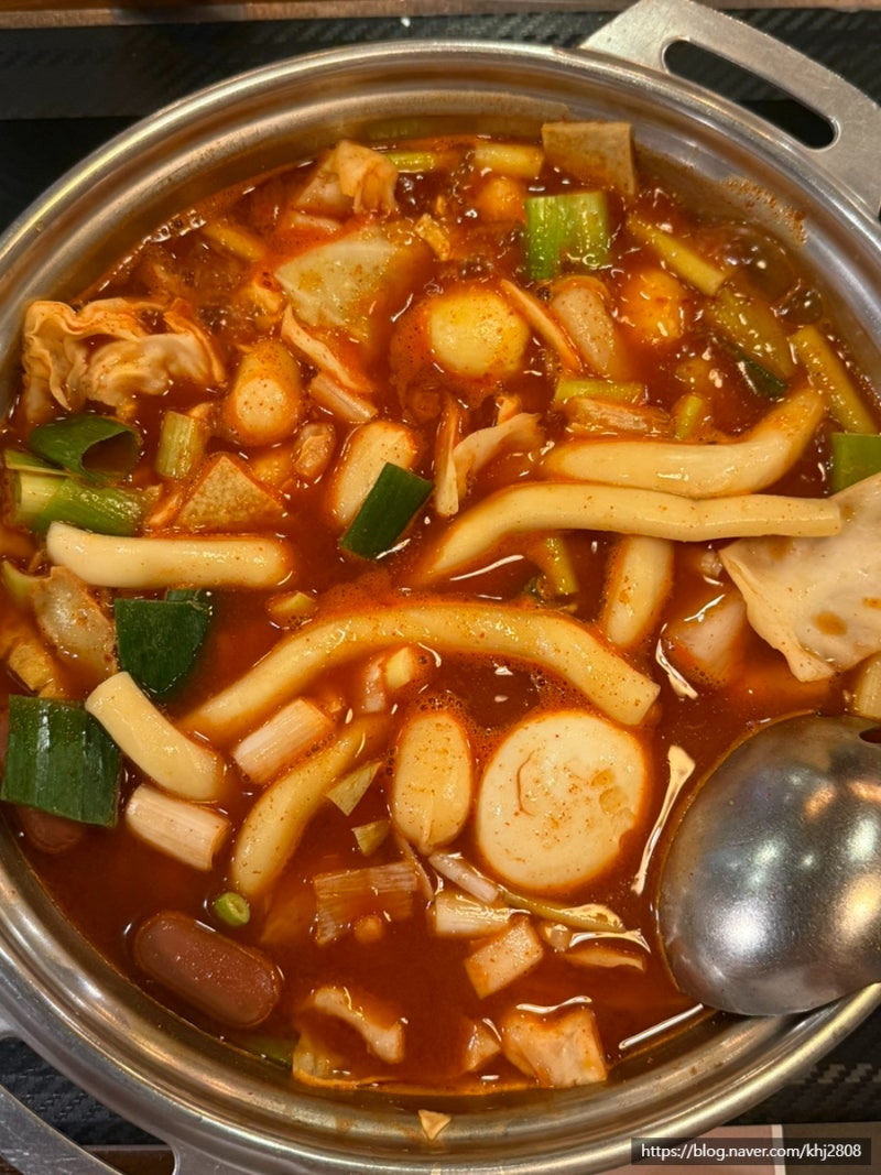 경산 NC백화점 두끼 떡볶이 무한리필 후기 소스 꿀조합 추천