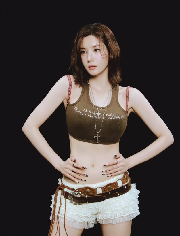 "24억 건물주" 권은비, 워터밤 때 41kg까지…몸매 만든 진짜 루틴